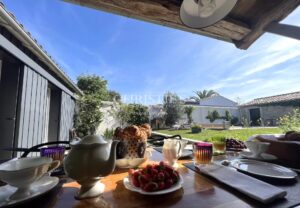 Luxury 2016 property with old-world charm, La Flotte