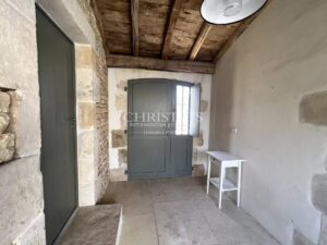 Luxury 2016 property with old-world charm, La Flotte