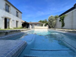 Luxury 2016 property with old-world charm, La Flotte
