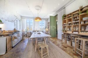 Un château baigné de lumière dans un écrin naturel d’exception – aux portes d’Angoulême