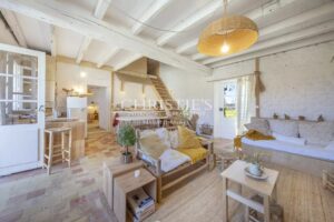 Un château baigné de lumière dans un écrin naturel d’exception – aux portes d’Angoulême