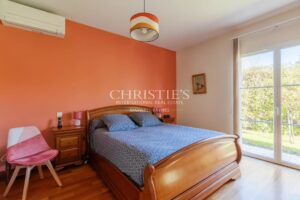 Belle Maison Familiale avec Piscine construite en 2012