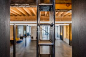 BORDEAUX SAINT-MICHEL - ANCIEN HANGAR RÉNOVÉ PAR ARCHITECTE