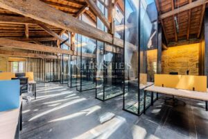 BORDEAUX SAINT-MICHEL - ANCIEN HANGAR RÉNOVÉ PAR ARCHITECTE