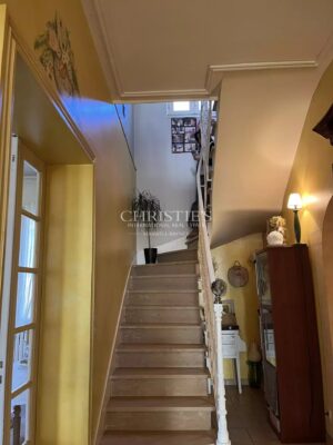 Charmante maison de maître au style girondine, proche de Libourne