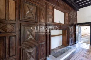 Château historique avec chapelle romane, dépendances et 56 hectares de terres