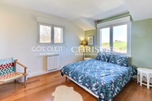 À vendre Urrugne - Maison avec piscine vue montagnes