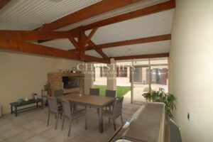Vineyard estate in excellent condition with efficient winery