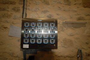 28 ha wine estate in excellent condition with attractive buildings
