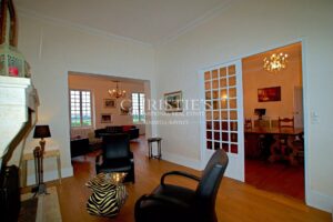 28 ha wine estate in excellent condition with attractive buildings