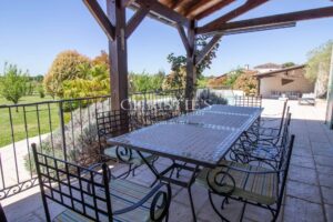 Périgourdine country GOLF property nestled within a PRESTIGIOUS GOLFING ESTATE