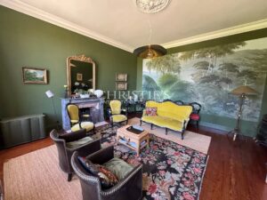 Chartreuse du XIXe siècle au bord de la Dordogne