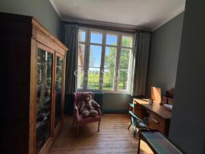 Chartreuse du XIXe siècle au bord de la Dordogne