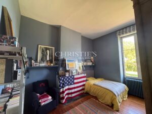 Chartreuse du XIXe siècle au bord de la Dordogne