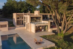 Langoiran - 30 min de Bordeaux - Une oeuvre d'art avec vue époustouflante!