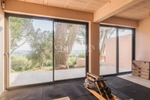 Langoiran - 30 min de Bordeaux - Une oeuvre d'art avec vue époustouflante!