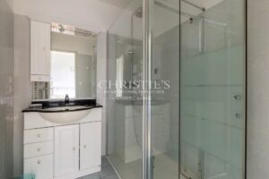 Saint Laurent d'Arce - Elégante propriété dans un écrin de verdure