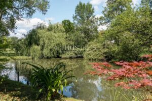 Saint Laurent d'Arce - Elégante propriété dans un écrin de verdure