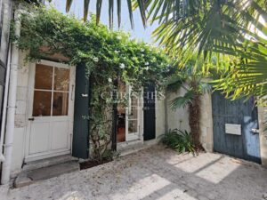 Maison de caractère en plein cœur de Saint-Martin-de-Ré