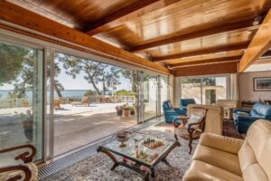 Front line - Panoramic view