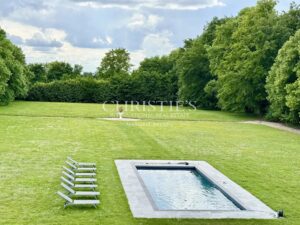 Château historique de la vallée de la Loire, superbement rénové, dans son parc de 5 hectares.