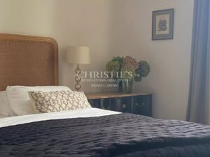 St Emilion - Élégante propriété avec vue sur les vignes, au cœur du village