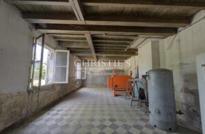 Château endormi cherche âme passionnée