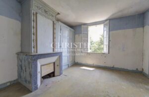 Château endormi cherche âme passionnée