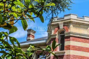 PESSAC - VILLA D'EXCEPTION AU COEUR DU QUARTIER DU CASINO