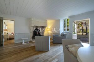 Superbe propriété historique à deux pas des plages proche La Rochelle