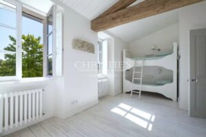 Superbe propriété historique à deux pas des plages proche La Rochelle