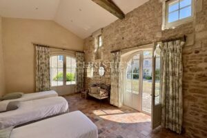 Superbe propriété historique à deux pas des plages proche La Rochelle