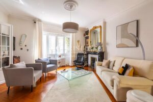 Bordeaux Fondaudège: 4-bedroom family house with exterior