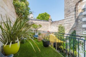 Bordeaux Fondaudège: 4-bedroom family house with exterior