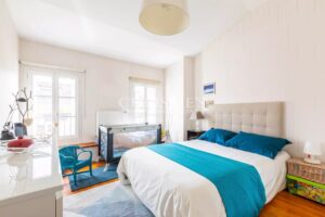 Bordeaux Fondaudège: 4-bedroom family house with exterior