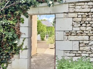 Magnifique propriété sur plus de 12 hectares de terrain dans une campagne idyllique au cœur de la vallée de la Loire