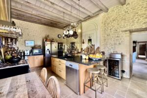 Exclusivité : Maison de Maître rénovée entre Bordeaux et Angoulême