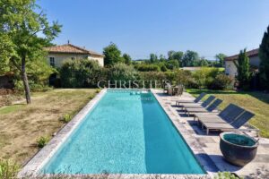 Exclusivité : Maison de Maître rénovée entre Bordeaux et Angoulême