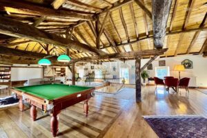 Superbe Domaine Rénové du XIXe Siècle au Cœur de la Sud Charente