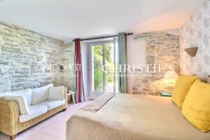 For sale Souraïde - Renovated character farmhouse with swimming pool