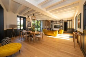 ILE DE RE- VILLA AVEC VUE MAGNIFIQUE SUR LES MARAIS - A PROXIMITE DU PORT DE LOIX