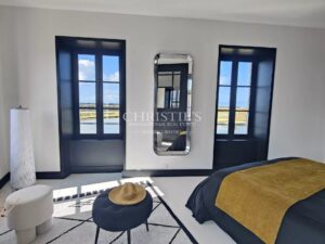 ILE DE RE- VILLA AVEC VUE MAGNIFIQUE SUR LES MARAIS - A PROXIMITE DU PORT DE LOIX