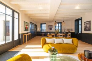 ILE DE RE- VILLA ET SON ANNEXE AVEC VUE SUR LES MARAIS - A PROXIMITE DU PORT DE LOIX