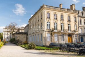 Jardin public - bien d'exception - adresse prestigieuse