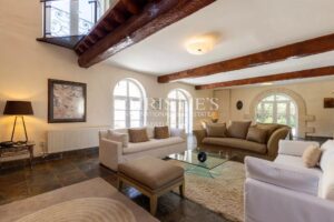 Superb 18th-Century Property on 5.8 Hectares Along the Banks of the Dordogne