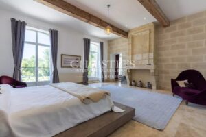 Superb 18th-Century Property on 5.8 Hectares Along the Banks of the Dordogne