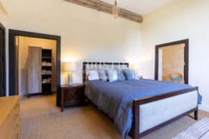 Superb 18th-Century Property on 5.8 Hectares Along the Banks of the Dordogne