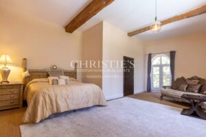 Superb 18th-Century Property on 5.8 Hectares Along the Banks of the Dordogne