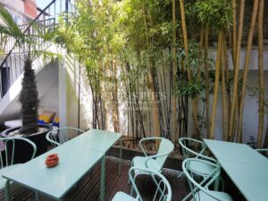 LA ROCHELLE VIEUX-PORT - MAISON DE CARACTERE A DEUX PAS DES COMMERCES