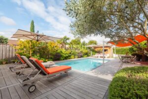 Bruges - Maison d'environ 200m² avec jardin et piscine